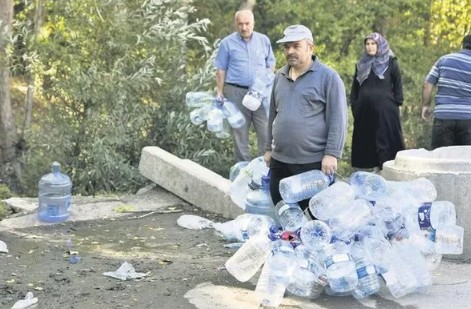 CHP'li belediyelerde su krizi! Vatandaşlar tepkili...